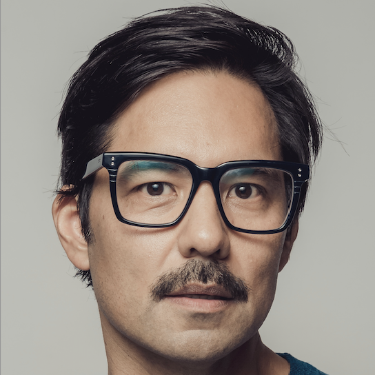 headshot of Eric Loo