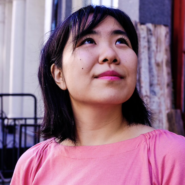 headshot of Julia Izumi